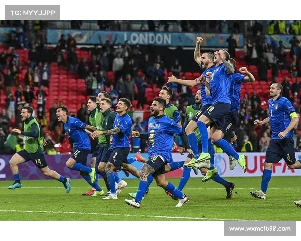 奥林匹亚科斯如何成为希腊足球联赛霸主及其背后策略揭秘